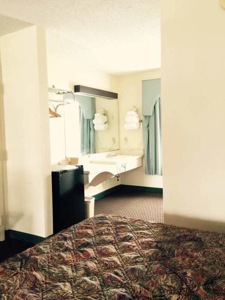 Motel Super 8 By Wyndham Bay St. Louis Zewnętrze zdjęcie