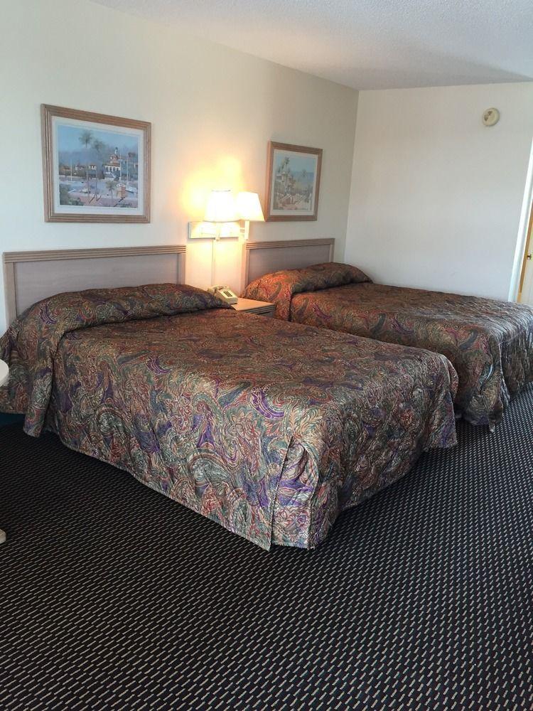 Motel Super 8 By Wyndham Bay St. Louis Zewnętrze zdjęcie